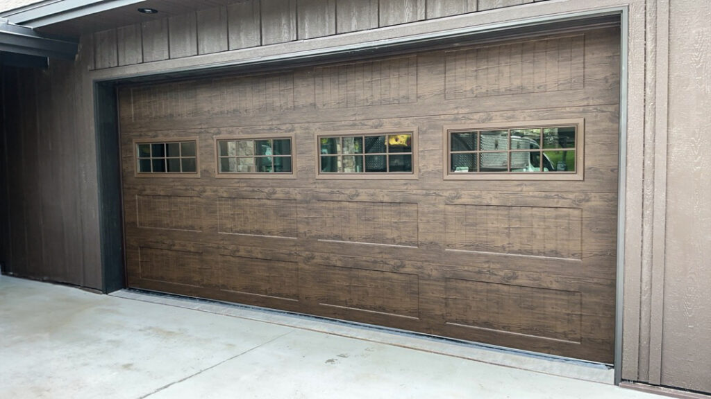 Long Panel Carriage - Ash